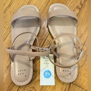 NWT - A New Day: Women’s 7.5